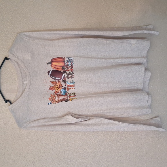 Fall long sleeve - Picture 1 of 3